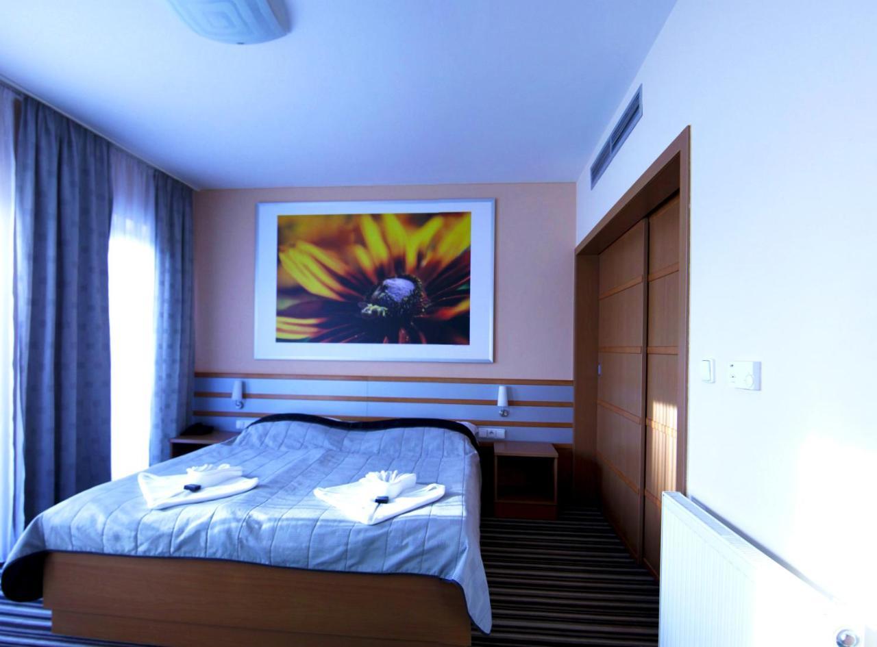 Hotel Air Holic ภายนอก รูปภาพ