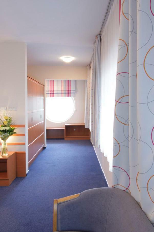 Hotel Air Holic ภายนอก รูปภาพ